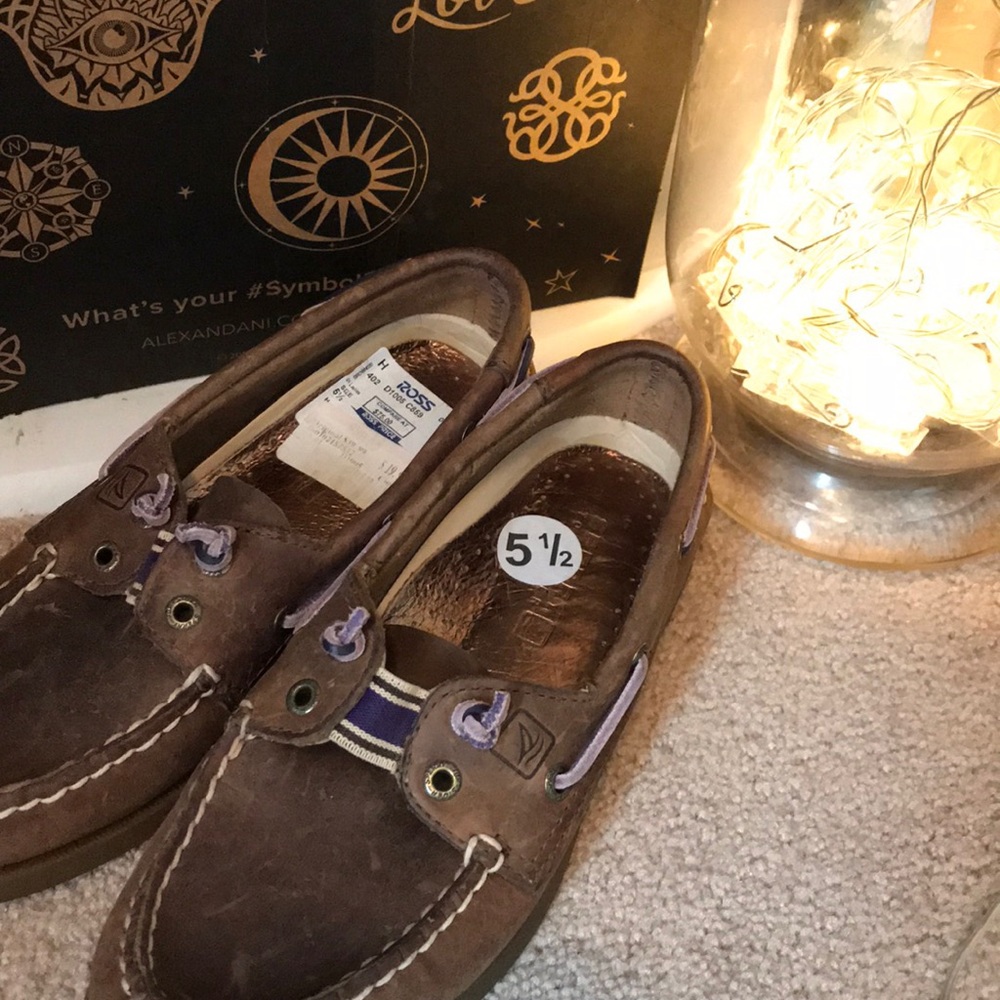 Sperry boat shoes